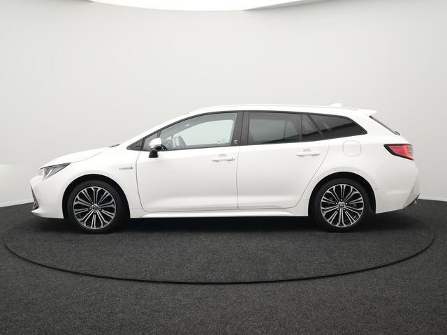 Toyota COROLLA Touring Sports 2.0 Hybrid Dynamic | Afneembare Trekhaak | Adaptive Cruise | LED | Carplay | Stoel & Stuurverwarming | Camera | Keyless |