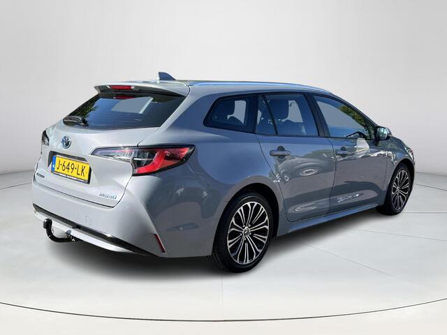 Toyota COROLLA Touring Sports 1.8 Hybrid Active | Trekhaak | Navigatie | Carplay | 17 inch LM-velgen |