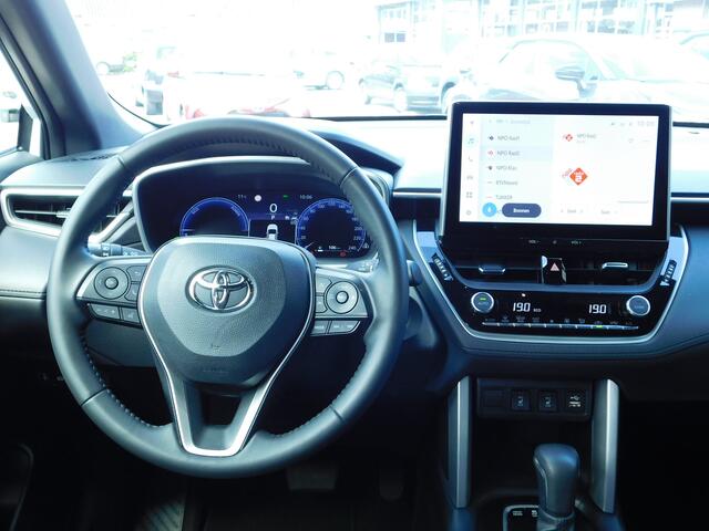 Toyota COROLLA Cross Hybrid 140 Style