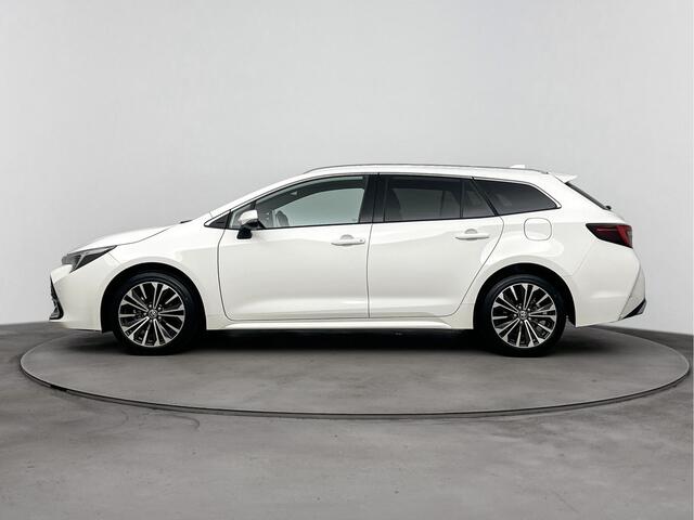 Toyota COROLLA Touring Sports Hybrid 140 Business Plus *DEMO* | Half lederen bekleding | Stoelverwarming | Parkeersensoren |