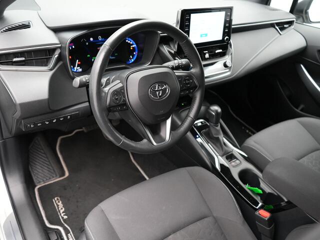 Toyota COROLLA Touring Sports 2.0 Hybrid Dynamic 181pk | Adaptive Cruise | LED | Carplay | Stuur & Stoelverwarming | Camera | DAB |