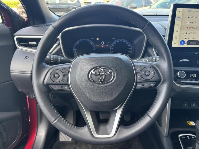 Toyota COROLLA Cross Hybrid 140 Style STOELVERWAMING, PANORAMO DAK, PREMIUM PAKKET EN SLECHTS 7.497KM!!