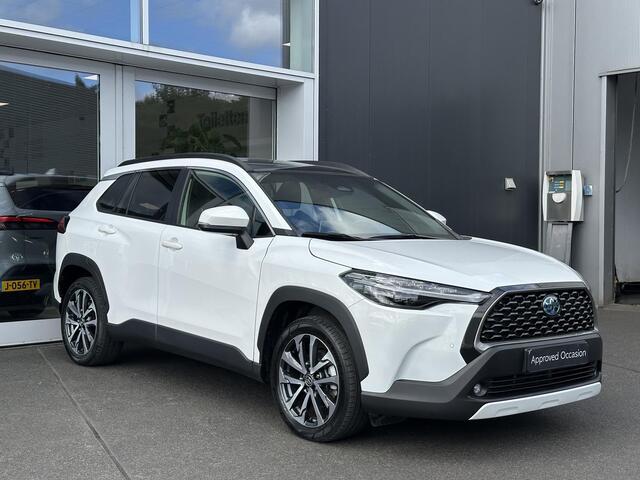 Toyota COROLLA Cross 2.0 High Power Hybrid First Edition Panoramadak | Blind Spot Monitor | PDC V+A | 18 inch | Stoelverwarming