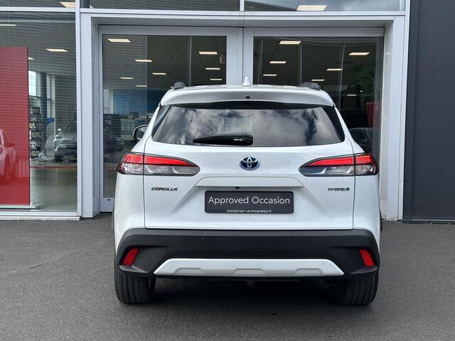 Toyota COROLLA Cross 2.0 High Power Hybrid First Edition Panoramadak | Blind Spot Monitor | PDC V+A | 18 inch | Stoelverwarming