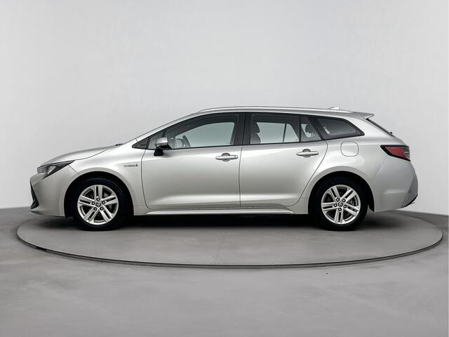 Toyota COROLLA Touring Sports 1.8 Hybrid Active | Trekhaak | NL-Auto |