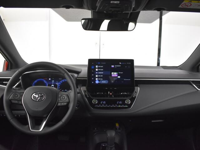 Toyota COROLLA Hybrid 140 Active | Parkeersensoren V+A | Stuur en Stoelverwarmi
