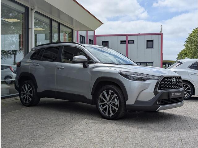Toyota COROLLA Cross Hybrid 140 Style | Stoel- stuurverwarming | Elek. achterklep | BSM | Led | Draadloze telefoonlader