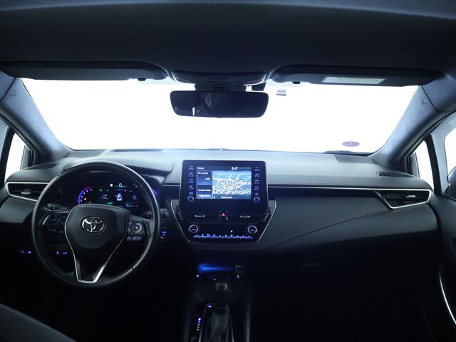 Toyota COROLLA Touring Sports 1.8 Hybrid Executive | Parkeersensoren | Trekhaak |
