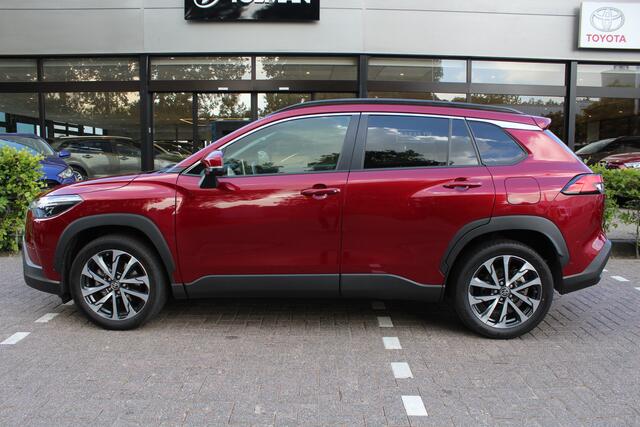 Toyota COROLLA Cross 2.0 Hybrid 200 Style Plus AWD | Rijklaar | Trekhaak | Stoel-/stuurverw. | El.achterklep | LED | Keyless | Navi | Apple/Android | Camera