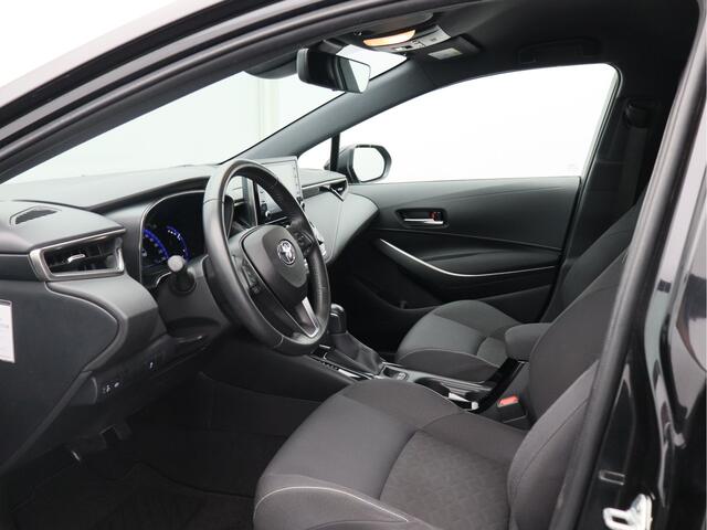 Toyota COROLLA Touring Sports 1.8 Hybrid Business Plus/ lage km/ trekhaak!