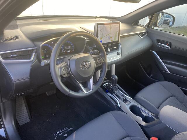 Toyota COROLLA Cross Hybrid 140 Style Limited PDC Dodehoek Detectie Stoel Stuur Verwarming