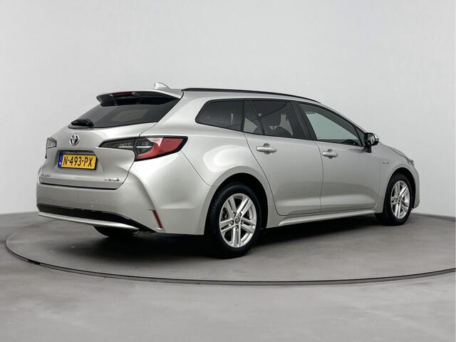 Toyota COROLLA Touring Sports 1.8 Hybrid Active | Camera | Lichtmetalen Velgen | NL-Auto |