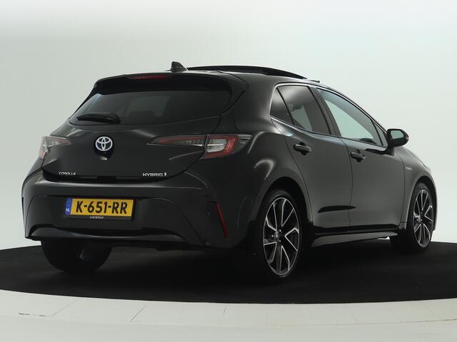 Toyota COROLLA 1.8 Hybrid Executive | Panoramadak | Parkeersensoren |