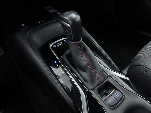 Toyota COROLLA 1.8 Hybrid GR-Sport | Trekhaak | Luxe uitvoering |