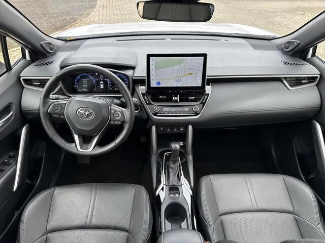 Toyota COROLLA Cross 2.0 High Power Hybrid Launch Edition **NAVIGATIE/ 360 CAMERA/ DODEHOEK DETECTIE/ 36 MAANDEN GARANTIE**