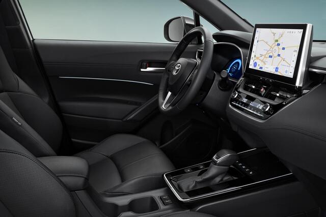 Toyota COROLLA Cross Hybrid 180 Executive **NIEUWE AUTO/ FACELIFT MODEL**