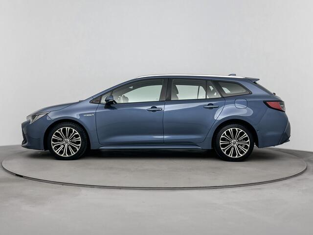 Toyota COROLLA Touring Sports 1.8 Hybrid Style | Navigatie | Parkeersensoren | Stoelverwarming |