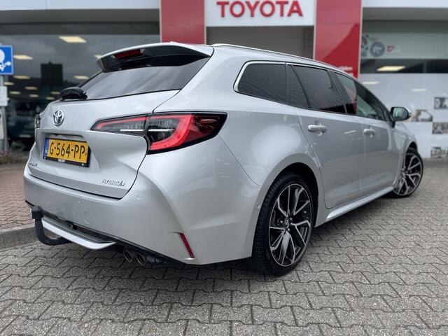 Toyota COROLLA 2.0 Hybrid Executive | JBL | Trekhaak | Stoelverwarming | Sensor