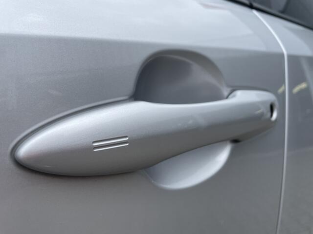 Toyota COROLLA 2.0 Hybrid Executive | JBL | Trekhaak | Stoelverwarming | Sensor