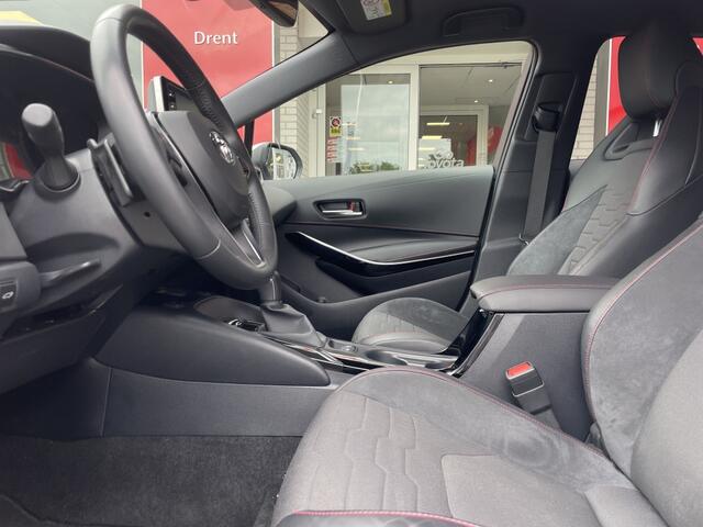 Toyota COROLLA 2.0 Hybrid Executive | JBL | Trekhaak | Stoelverwarming | Sensor