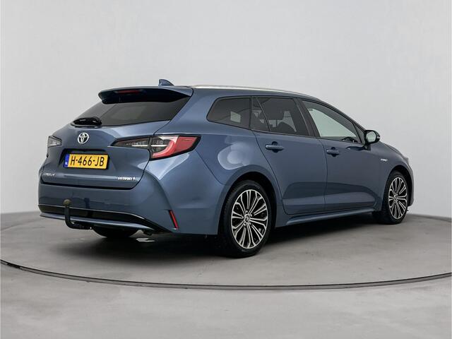 Toyota COROLLA Touring Sports 1.8 Hybrid Business Plus
