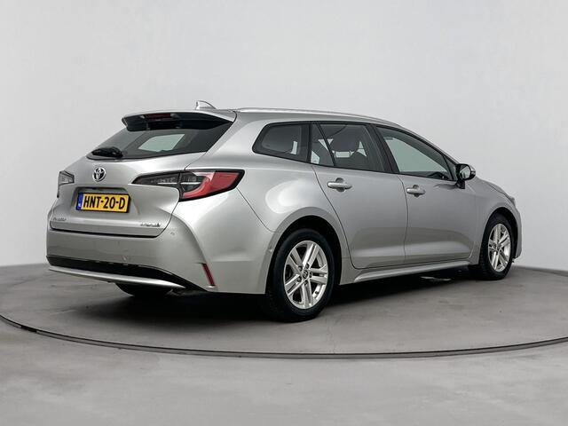 Toyota COROLLA Touring Sports 1.8 Hybrid Active Limited | LED koplampen | Parkeercamera | Apple Carplay/Android Auto |
