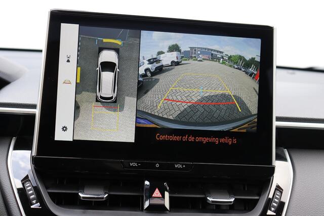 Toyota COROLLA Cross Hybrid 200 Executive, Panodak, Leder