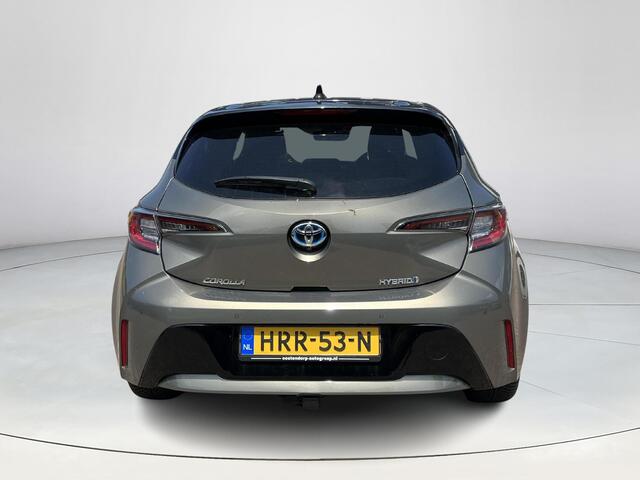 Toyota COROLLA 1.8 Hybrid Executive | Trekhaak | Navigatie | Dode hoek waarschuwing | 18 inch LM-velgen |