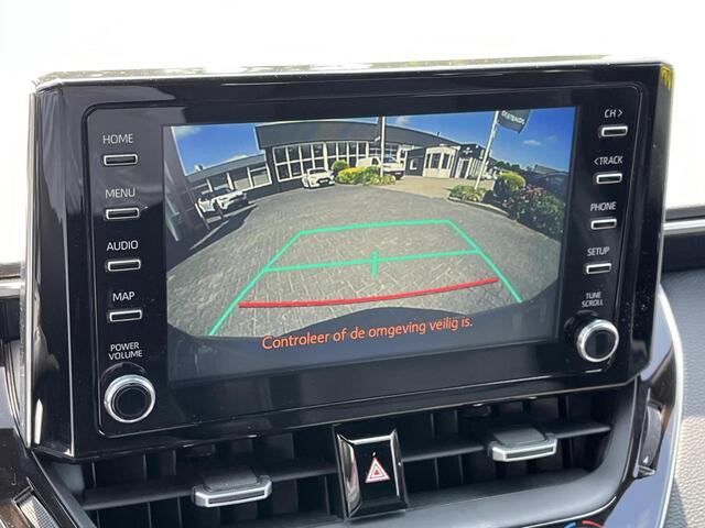 Toyota COROLLA 1.8 Hybrid Executive | Trekhaak | Navigatie | Dode hoek waarschuwing | 18 inch LM-velgen |