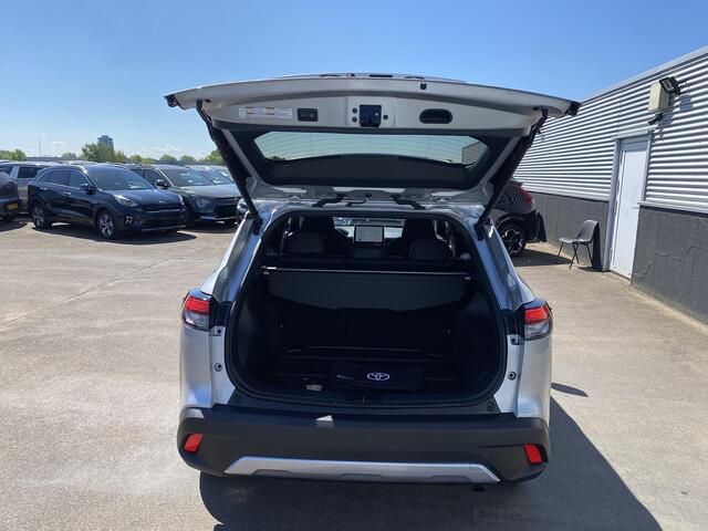 Toyota COROLLA Cross Hybrid 200 Dynamic Navigatie, Achteruitrijcamera, Elek. achterklep, LED, LMV, Privacy glass, Smart Key, BTW Auto
