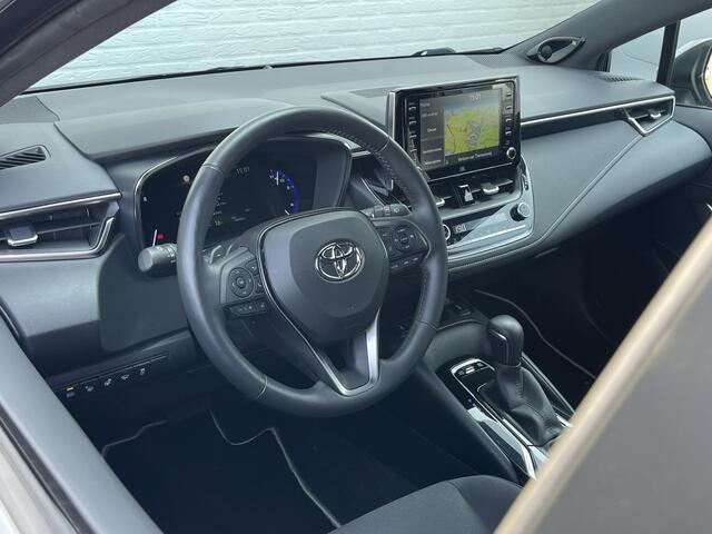 Toyota COROLLA Touring Sports 2.0 Hybrid Team D | CarPlay | Camera | JBL | ACC | LED | Keyless | 17 inch