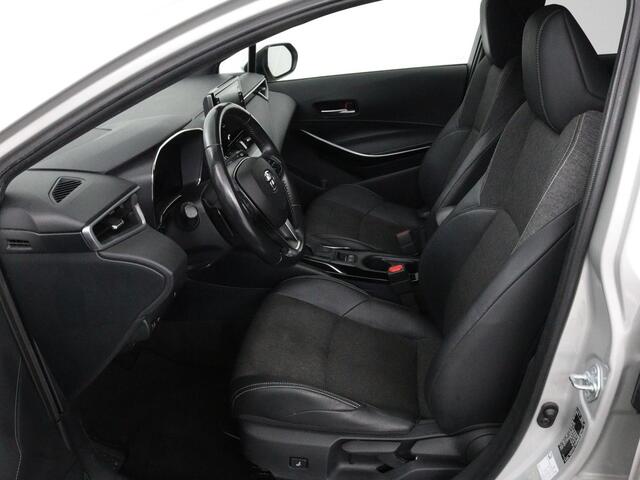 Toyota COROLLA Touring Sports 2.0 Hybrid Business Plus | Stoelverwarming | Adaptive cruise | Full LED | Carplay | Keyless | Climate control | Camera