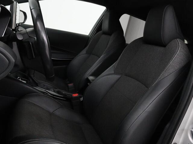 Toyota COROLLA Touring Sports 2.0 Hybrid Business Plus | Stoelverwarming | Adaptive cruise | Full LED | Carplay | Keyless | Climate control | Camera