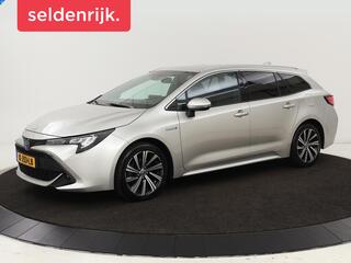 toyota-corolla-touring-sports-2.0-h