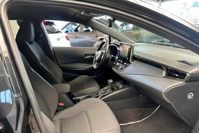Toyota COROLLA Touring Sports 1.8 Hybrid Dynamic / Team-D