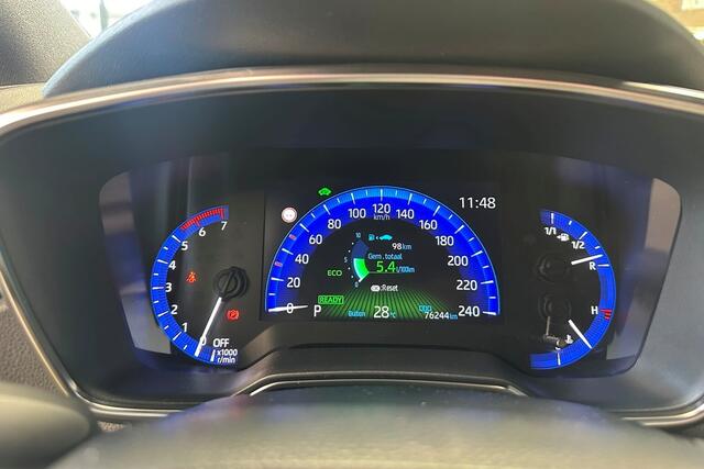 Toyota COROLLA Touring Sports 1.8 Hybrid Dynamic / Team-D