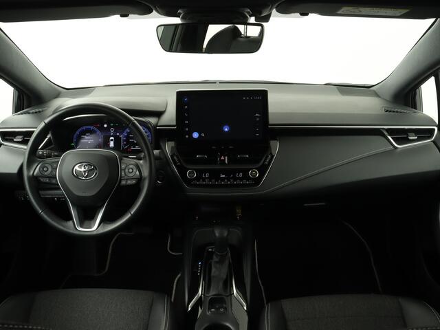 Toyota COROLLA Touring Sports 1.8 Hybrid First Edition | Parkeersensoren | Draadloze Telefoonlader | Voorstoelen Verwarmd |