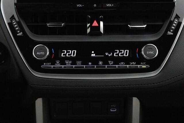 Toyota COROLLA Cross Hybrid 140 Active | AKTIEPRIJS ¤3000,- KORTING | Direct Beschikbaar | Nieuwe Auto |