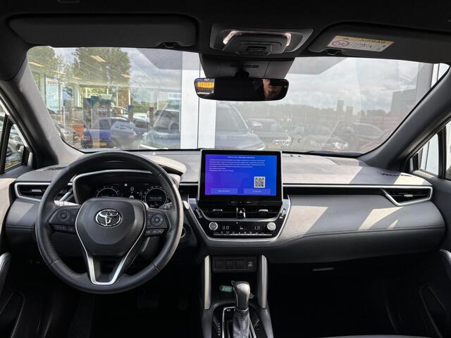 Toyota COROLLA Cross Hybrid 140 Style Elektrische achterklep | Navigatie | Camera | Apple Carplay/Android auto | Toyota garantie tot 2034!