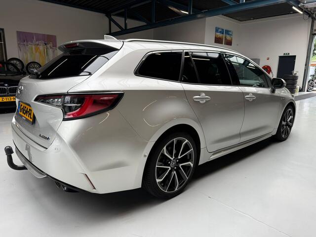 Toyota COROLLA Touring Sports 2.0 Hybrid Executive JBL Camera Head up