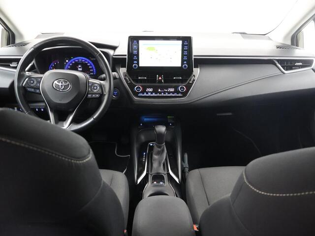 Toyota COROLLA 1.8 Hybrid Style | Trekhaak | Navigatie | Parkeercamera | Stoelverwarming/verkoeling | Keyless Go |