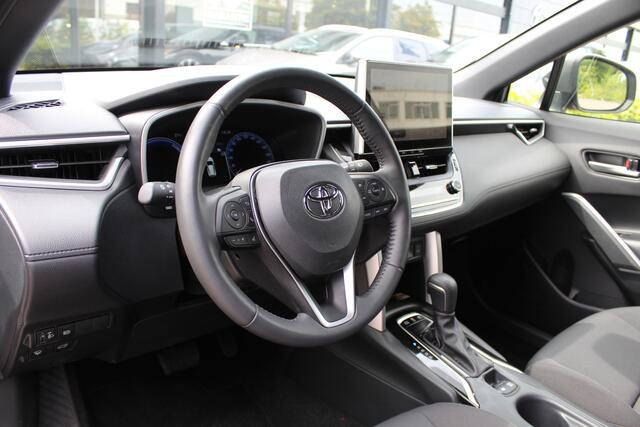 Toyota COROLLA Cross Hybrid 140 Style Plus | Rijklaar | Navi | LED | Stoel-/stuurverw. | El.achterklep | Keyless | Adap.cruise | Parkeersens. v+a