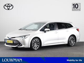 toyota-corolla-touring-sports-2.0-1