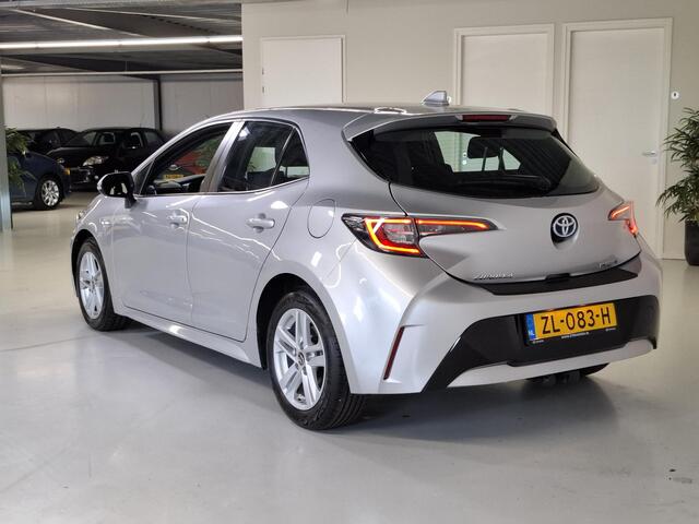 Toyota COROLLA 1.8 Hybrid Active | trekhaak afneembaar | LED | Carplay | Adapt. cruise | Clima | 40DKM |