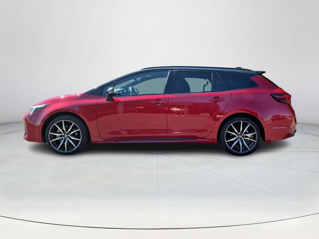 Toyota COROLLA Touring Sports Hybrid 200 GR Sport Plus | Electr. achterklep | Stoel- + stuuverwarming | Head up display | Carplay |