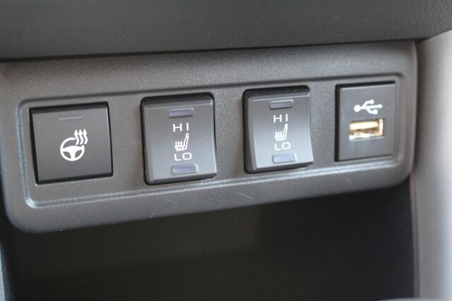 Toyota COROLLA Cross Hybrid 140 Dynamic I APPLE CAR I CAMERA I ADP CRUISE I