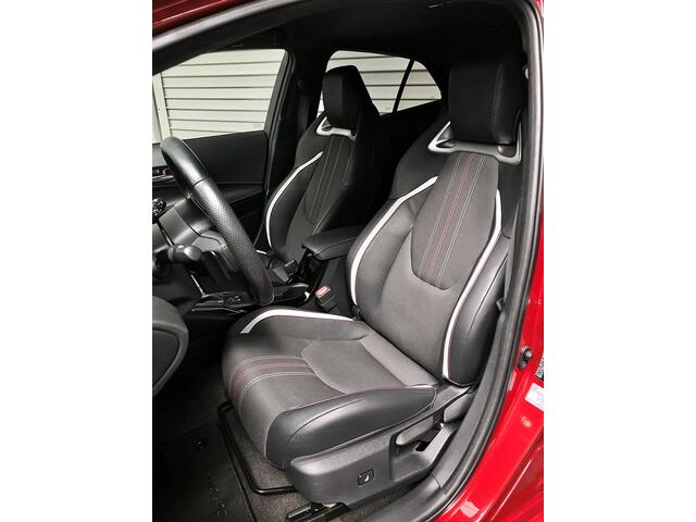 Toyota COROLLA 2.0 Hybrid GR-Sport Plus 180 Rijklaarprijs!