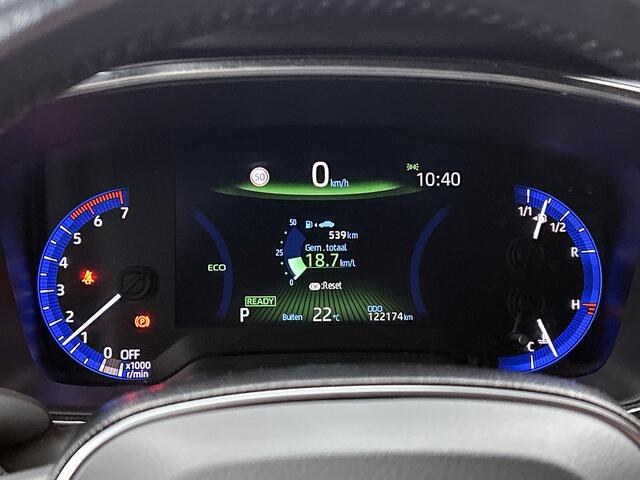 Toyota COROLLA Touring Sports 1.8 Hybrid Dynamic | Getinte ramen | 17 inch LM-velgen | Apple Carplay | Achteruitrijcamera |