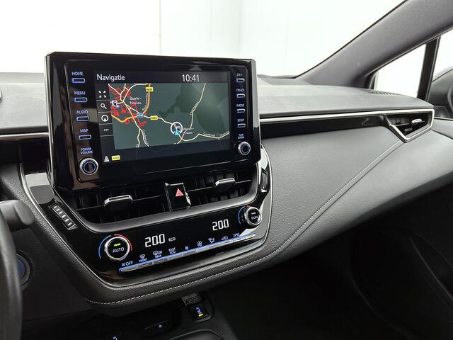 Toyota COROLLA Touring Sports 1.8 Hybrid Dynamic | Getinte ramen | 17 inch LM-velgen | Apple Carplay | Achteruitrijcamera |