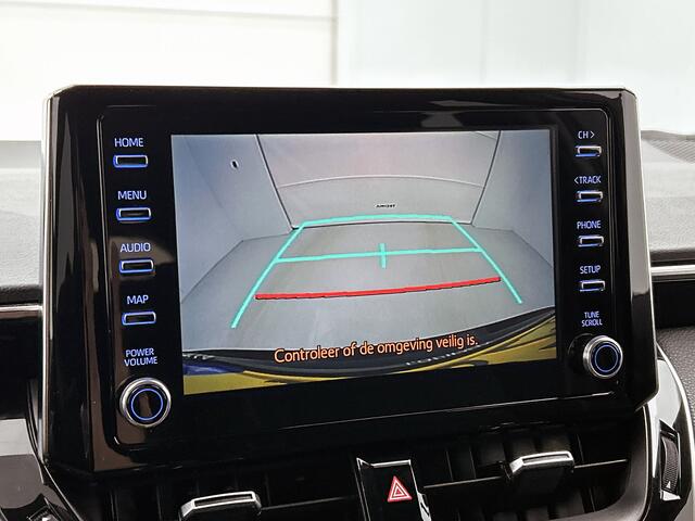 Toyota COROLLA Touring Sports 1.8 Hybrid Dynamic | Getinte ramen | 17 inch LM-velgen | Apple Carplay | Achteruitrijcamera |